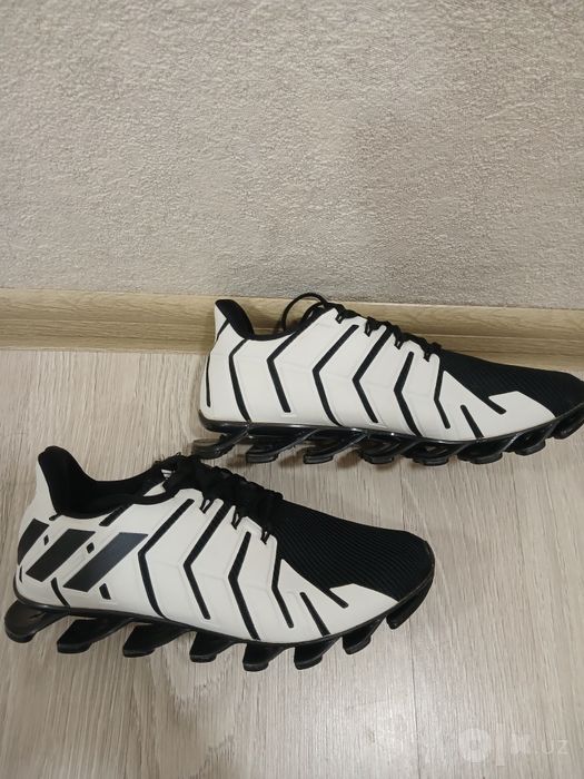 Кроссовки Adidas Springblade Pro
