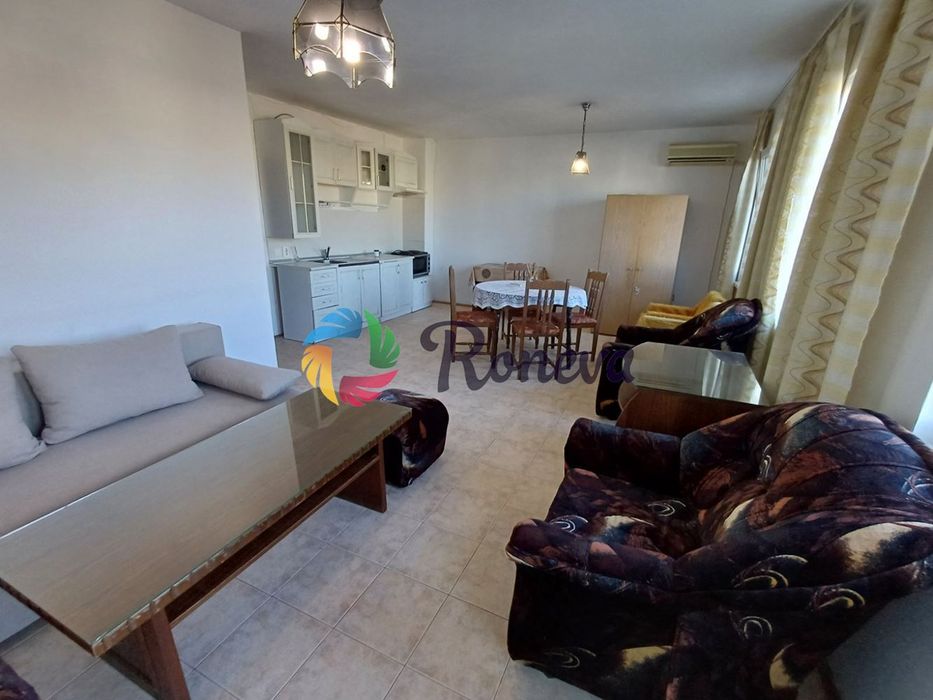 Тристаен с отлична локация - на метри от Медицинси университет!