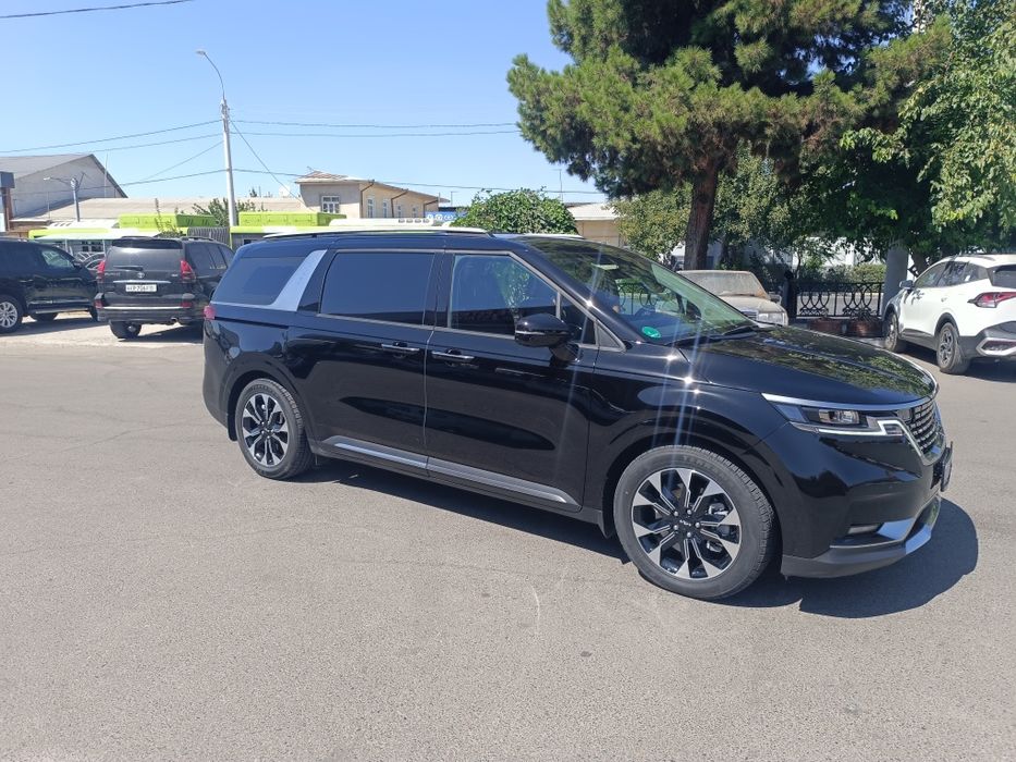 Kia carnval sroʻchne sotladi