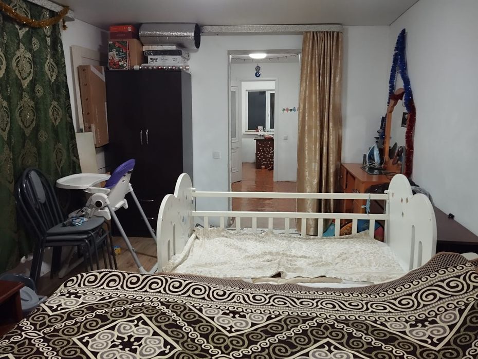 Продается дом с земельным участком