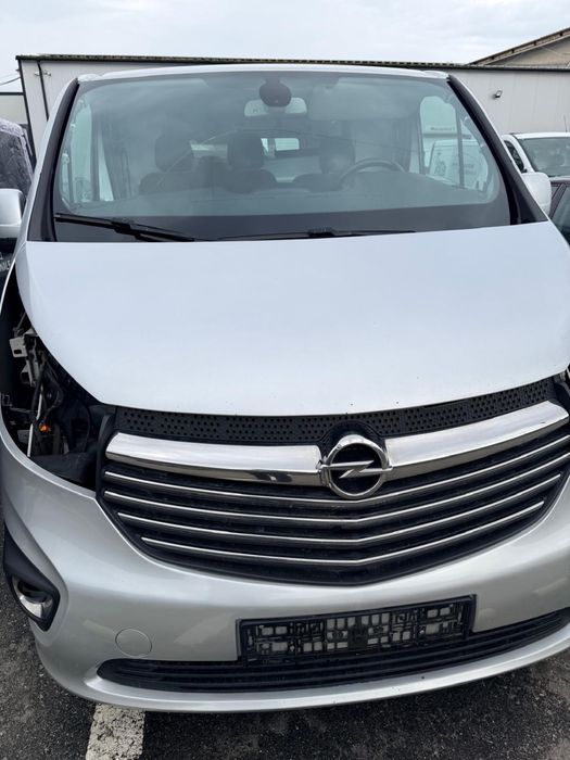 Dezmembram OPEL Vivaro si RENAULT Trafic