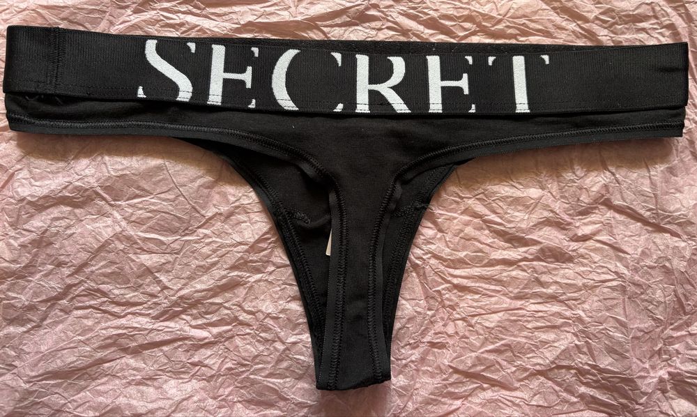 Прашки на Victoria’s Secret