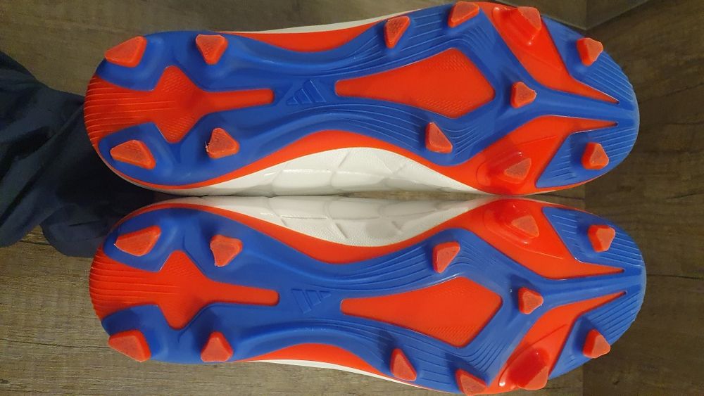 Футболни бутонки Adidas  COPA PURE