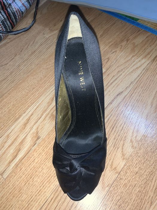 Продам туфли женские