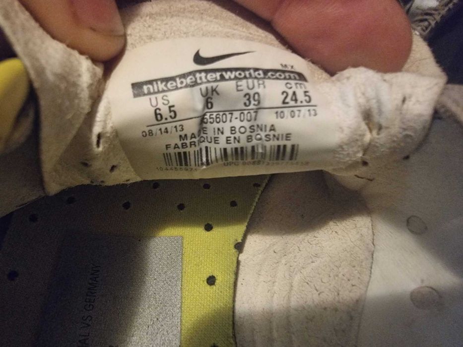 Nike mercurial N39 Сиво и Жълто Бутонки