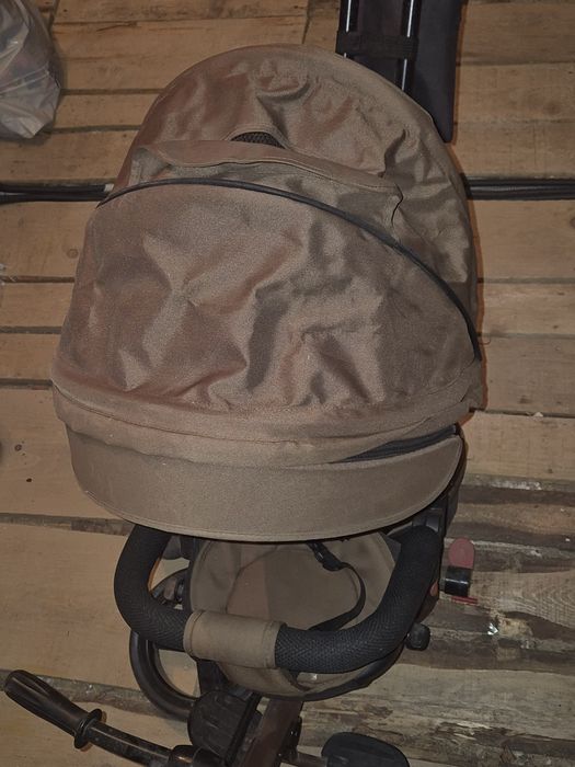 Vand scaunel si masa  copil