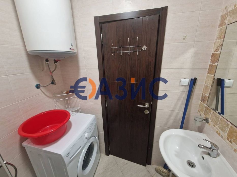 Продава се Едностаен апартамент в к.к. Слънчев бряг - 32 кв.м за 1051 €/кв.м - Снимка #12