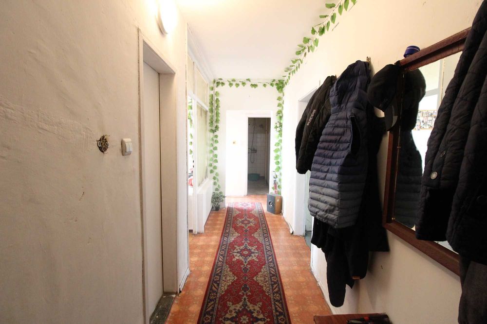 Продава се Тристаен апартамент в Пловдив, Изгрев - 92 кв.м за 870 €/кв.м - Снимка #1