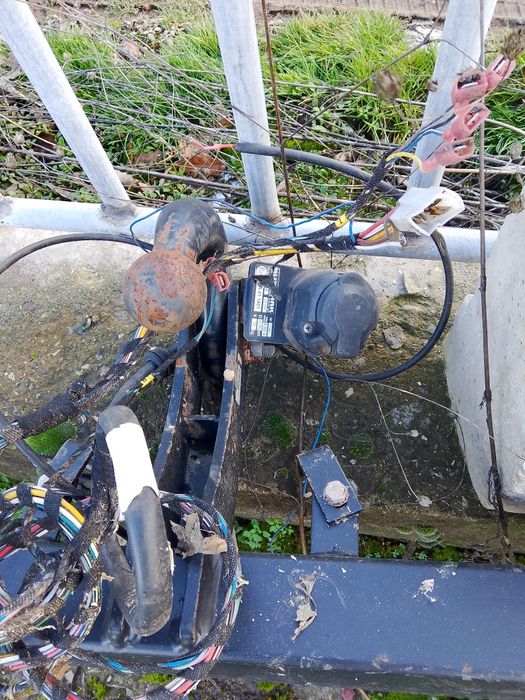 Теглич Форд Маверик ford maverick окомплектован