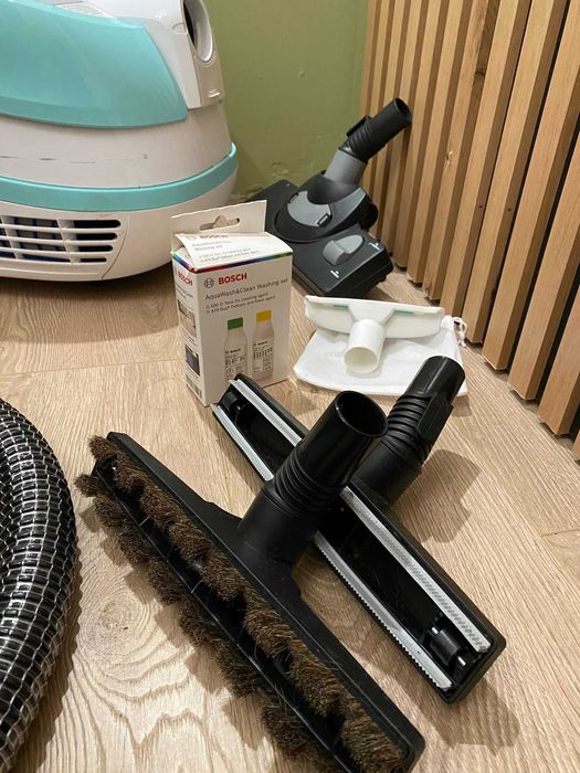 Прахосмукачка BOSCH SERIES 4