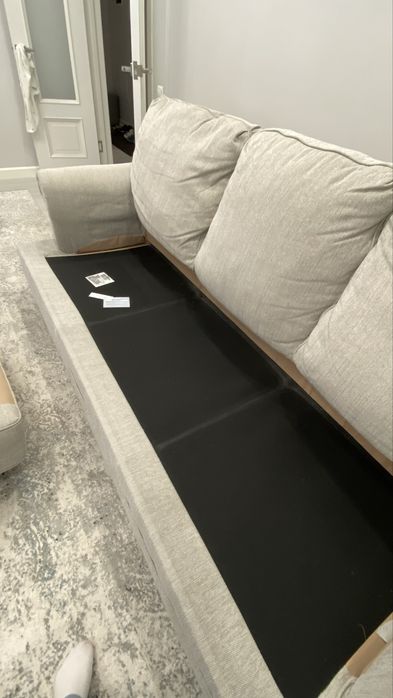 Продам диван Ashley в отличном состоянии