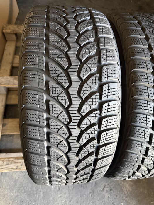 2 anvelope iarna 225/50/17 Bridgestone 7.5 mm!