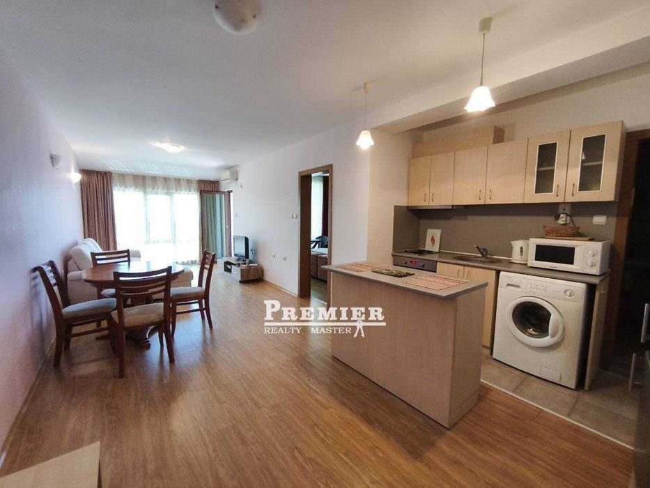 Продава се Двустаен апартамент в Свети Влас - 67 кв.м за 1277 €/кв.м - Снимка #2