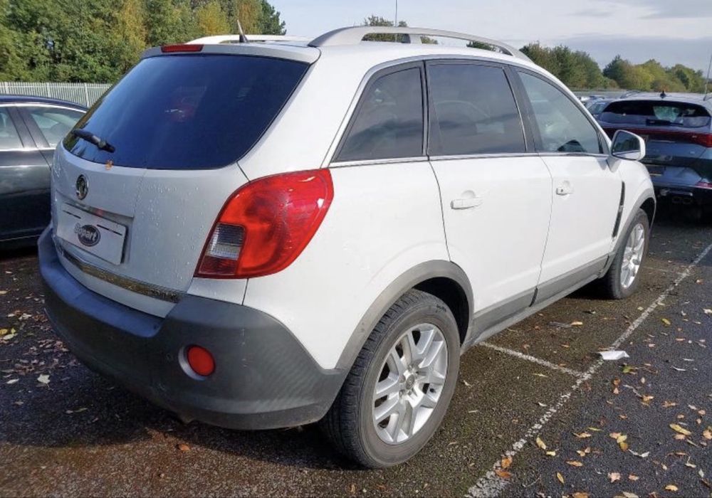 Dezmembrez Opel Antara 2.2d 184cp Z22D1