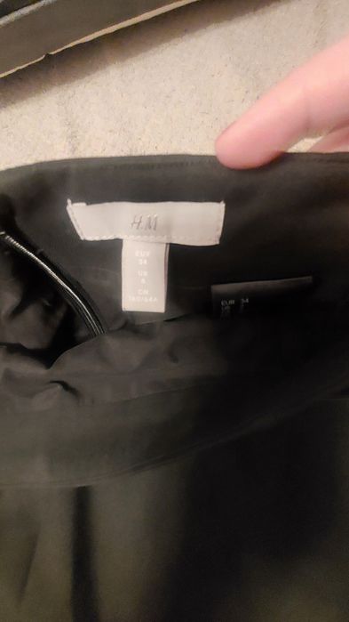 Fusta HM marimea XS -creion