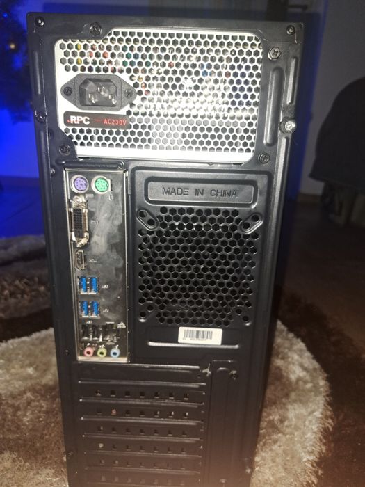 Vând PC birou AMD Athlon