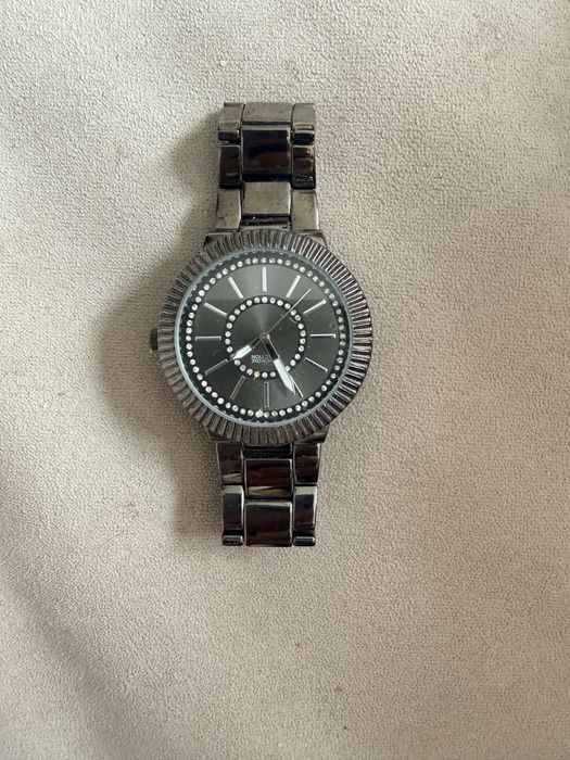 Продам в отличном состоянии часы