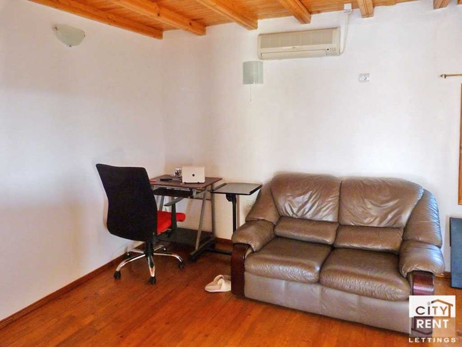 Дава се под наем Къща в с. Самоводене, Област Велико Търново - 120 кв.м за 598.23 € - Снимка #10