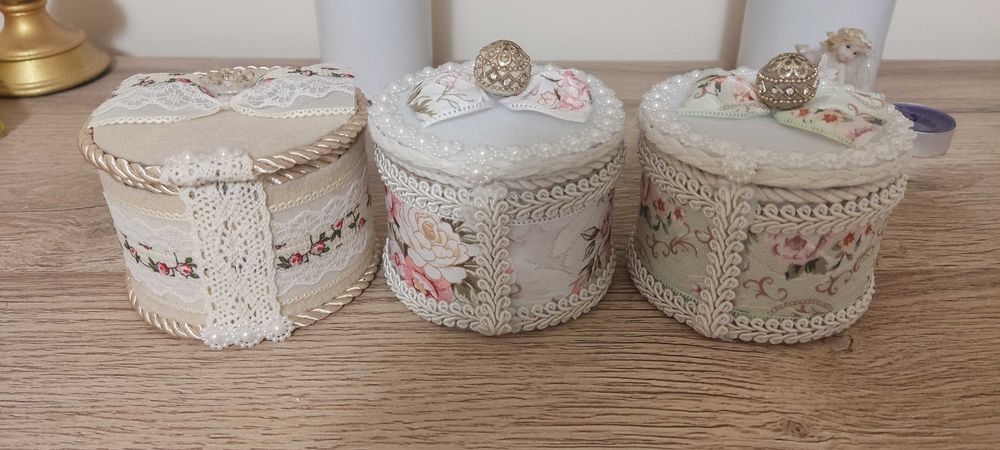 Ръчно изработени кутийки и панерки