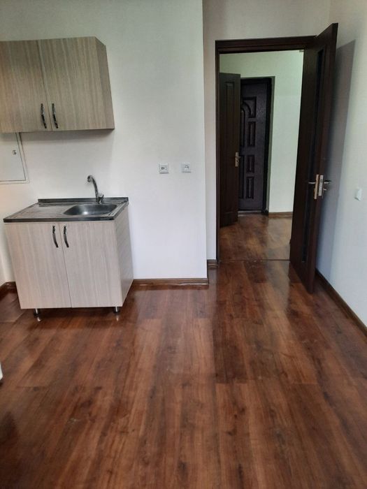 Сергили чоштепа 1хона 7этаж 37800д янги одам яшамаган уй срочни сотила