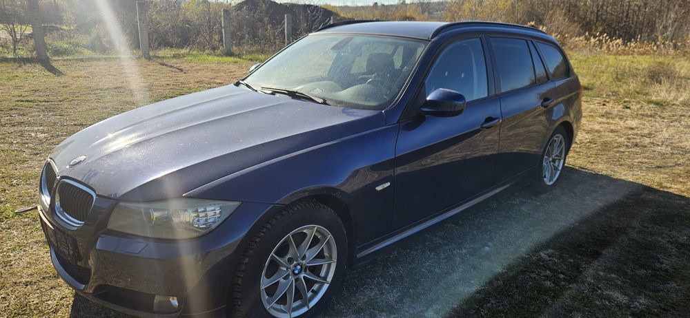 Dezmembrez  Bmw 320d 184cp