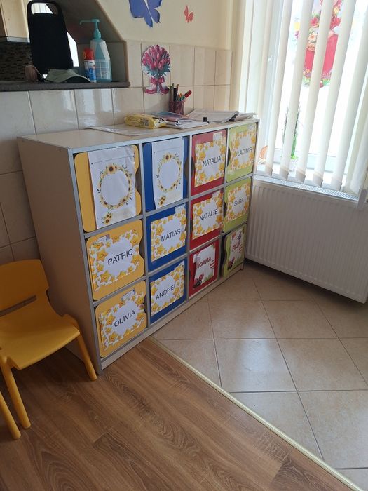 Vand dulăpior grădiniță cu usița