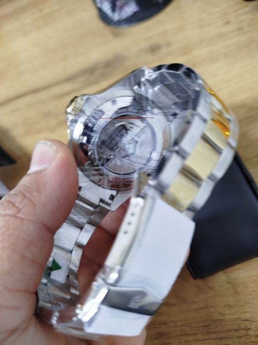 Masculine Elegance LN7002