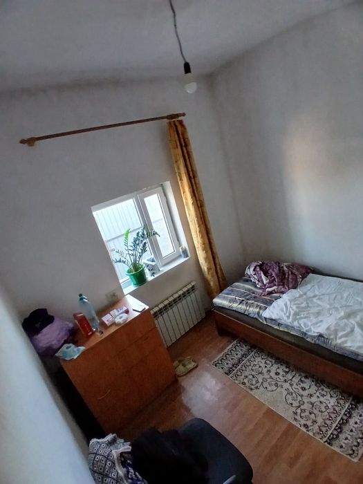 Продам пол  дома в бурундае