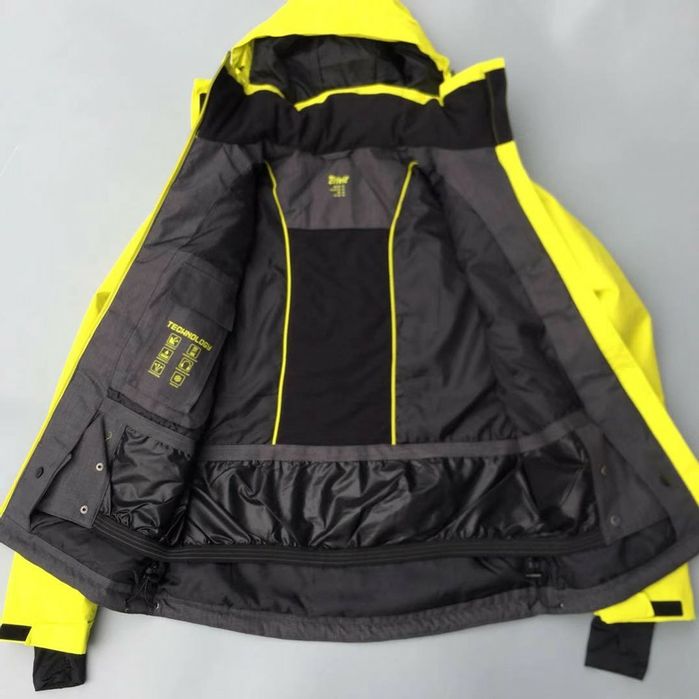 Crivit (Германия) - мембранная куртка для зимних видов спорта