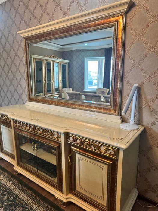 Хитой киммат мебелини сотаман, б/у, хотали янгидак.