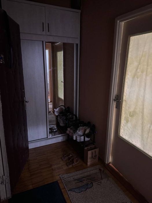 Юнусобод 19, 13 дом , 1 та студент киз керак ,БЕЗ РИЕЛТОРА!!!