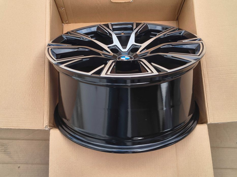 Jante 19 BMW 5 x 120 in 2 lățimi 
Compatibile BMW F01 F06 F07 F10 F11