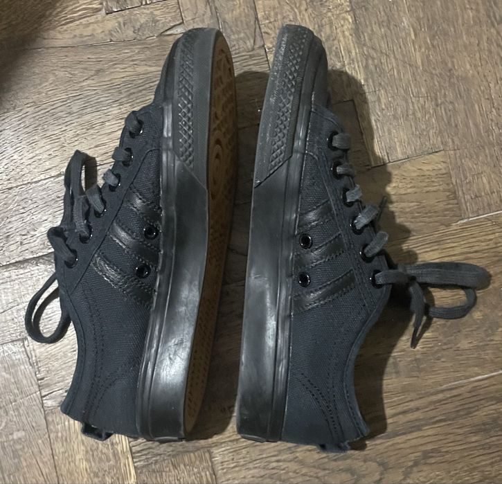 Черни обувки Adidas