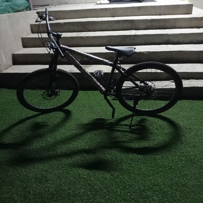 Велик Мтб делдал под стант