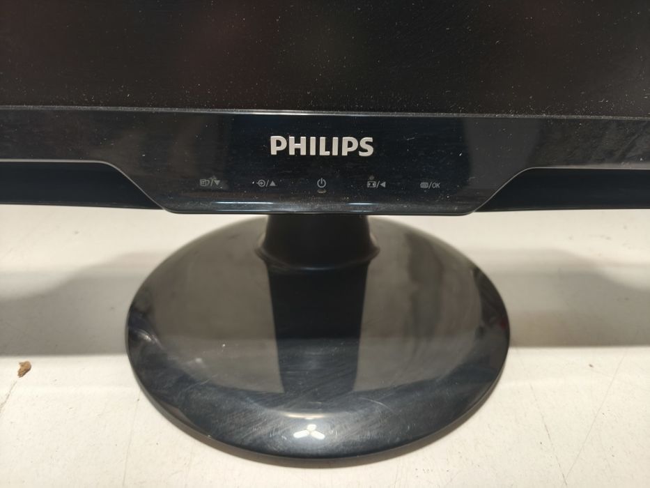 Монитор Philips 22''