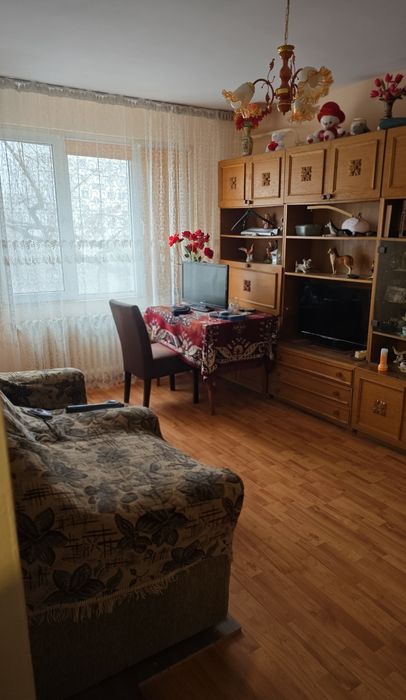 Proprietar vand apartament 2 camere