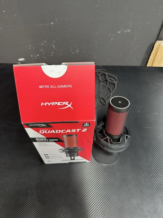 Микрофон Hyperx quadcast2