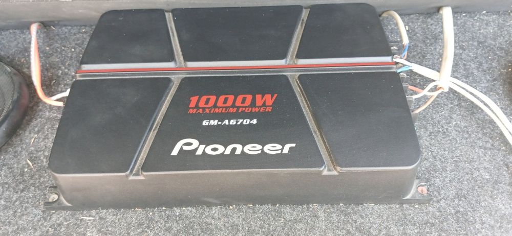 Usilitel pioneer 1000 2ta pioner kalonka
