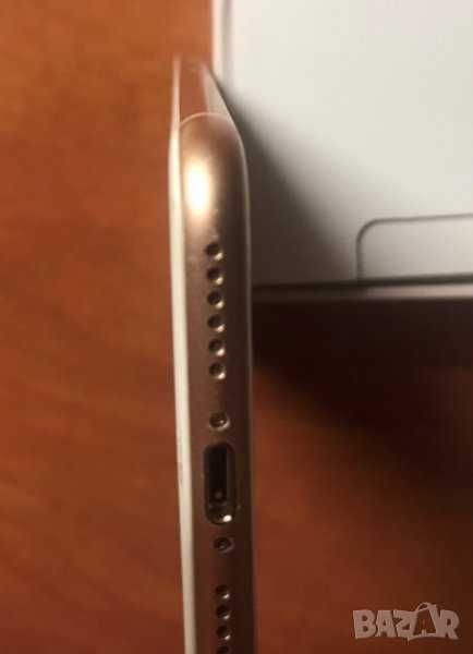 Продавам iphone 8 gold rose 64gb