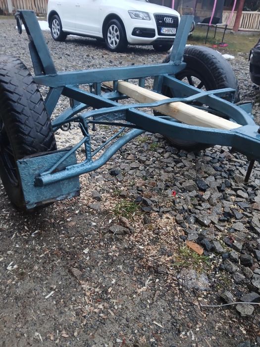 Vând căruță de 2 cai