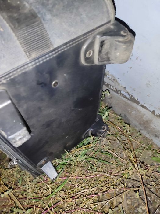 Чемодан дорожный