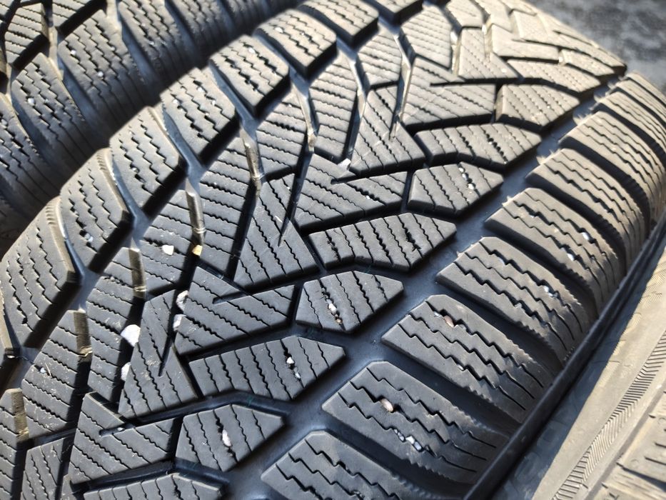 225/60/17" 4бр Uniroyal winter expert, dot3223,8mm