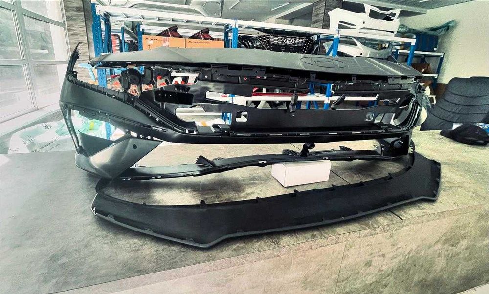 Бампер передний Hyundai Elantra CN7 Рестайлинг