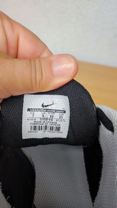 Футболни( обувки )бутонки Nike, 40