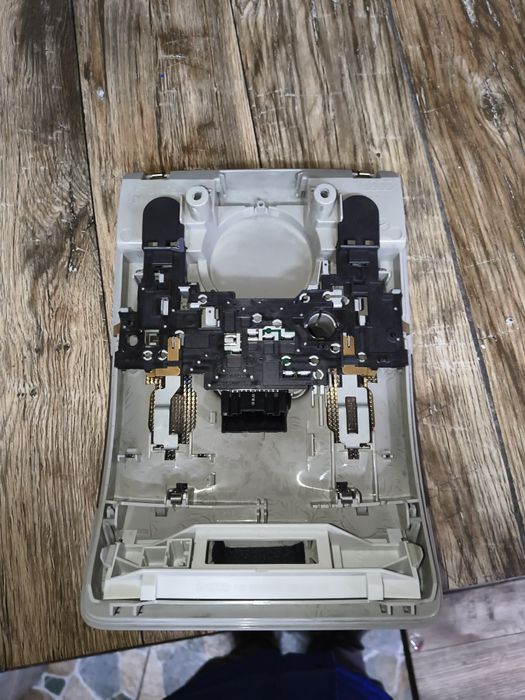 Vand plafoniera audi a3 a4