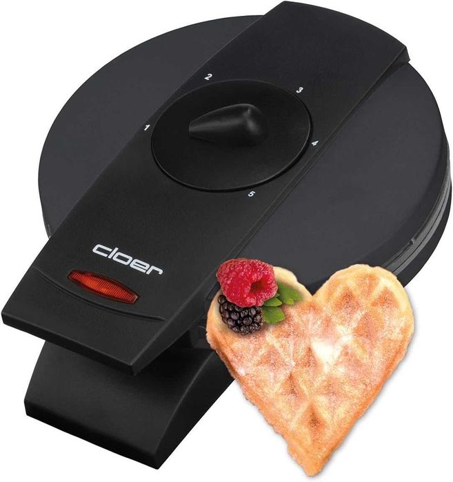 Гофретник Cloer 1620 за класически гофрети във формата на сърце / 930 W / размер на гофретата 15,5 см /