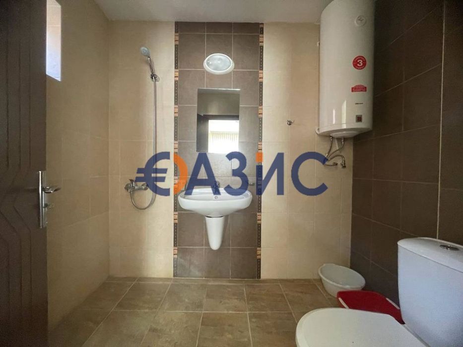 Продава се Тристаен апартамент в с. Равда, Област Бургас - 90 кв.м за 944 €/кв.м - Снимка #14