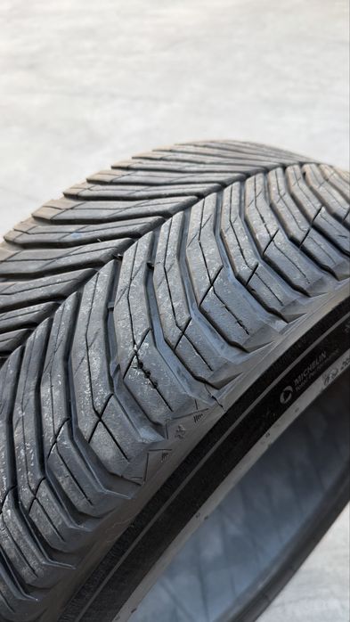Michelin  r19 разноширокие шины