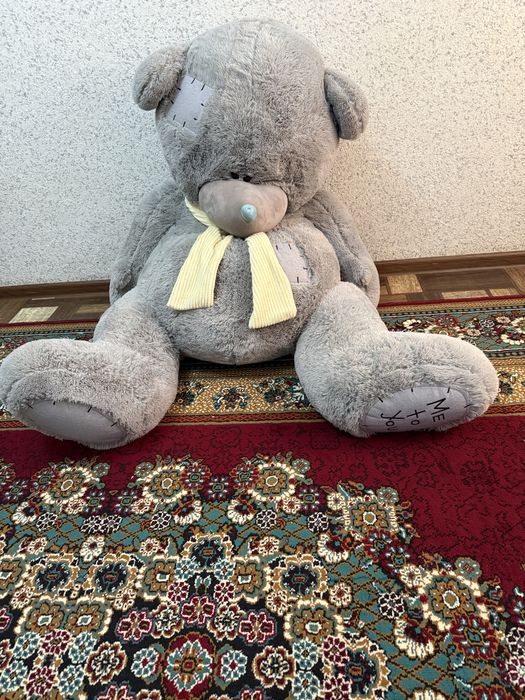 Teddy ayiq  2 metrlik holati yangi faqat oladigan tel qilsin