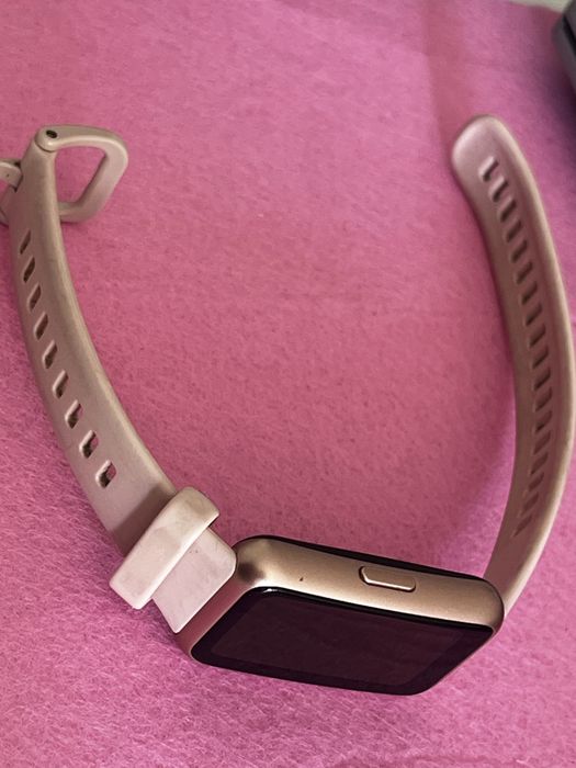 Смарт-часы HUAWEI Band 7 — 40 А есть торг
